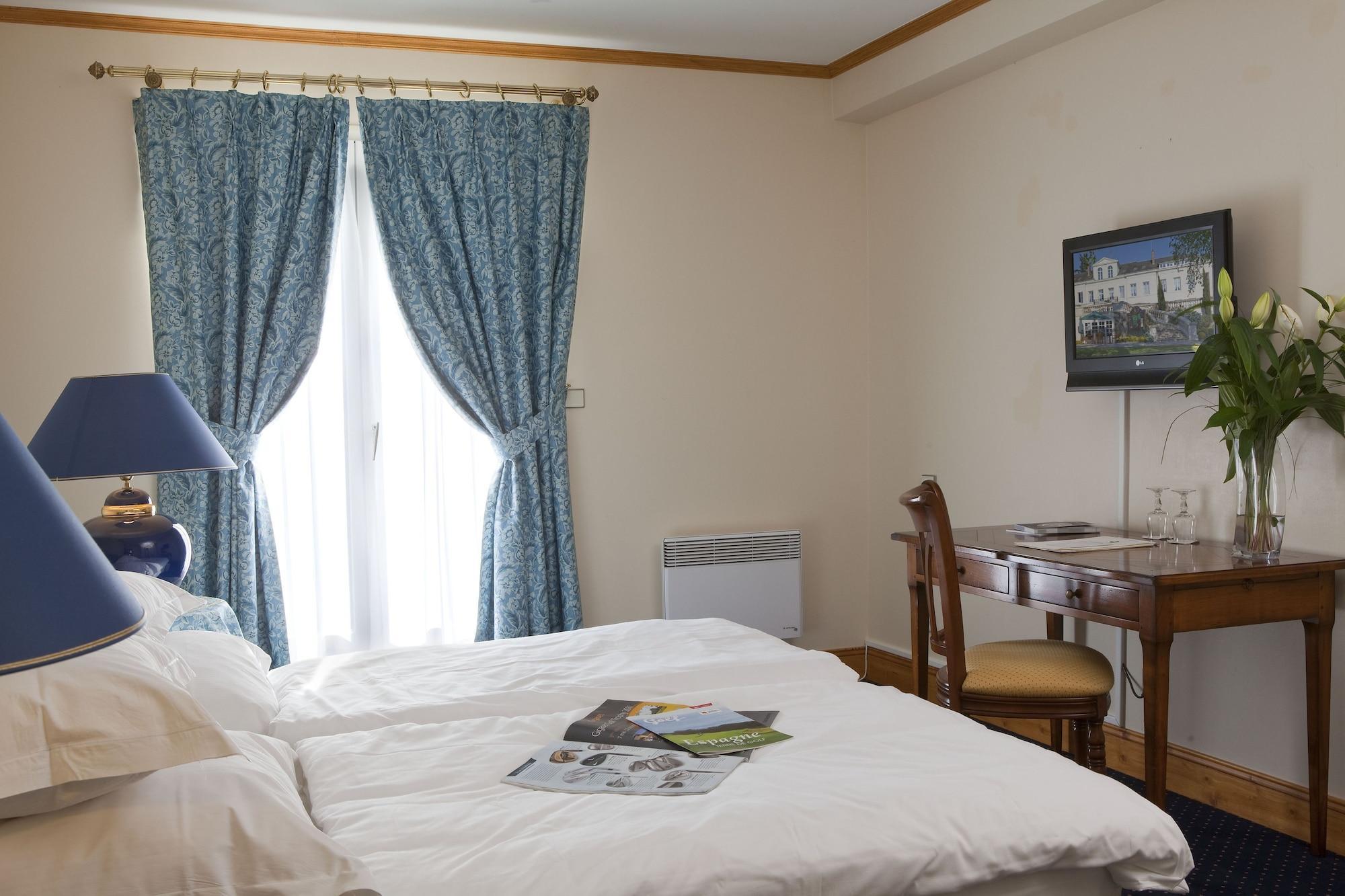 Domaine Et Golf De Vaugouard - La Maison Younan Fontenay-sur-Loing Ngoại thất bức ảnh